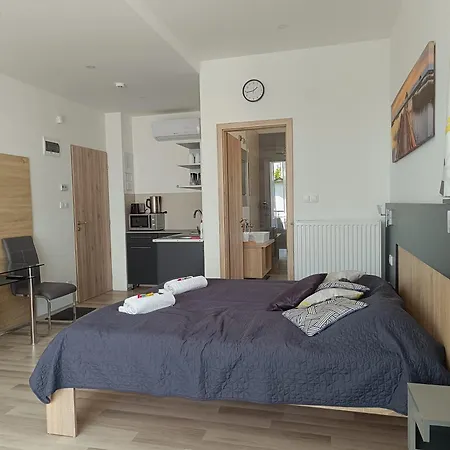Apartment Ujhely Apartmanhaz Siofok