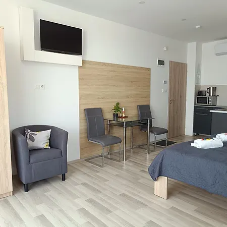Lejlighed Ujhely Apartmanhaz Siófok