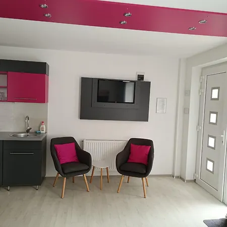 Apartment Ujhely Apartmanhaz