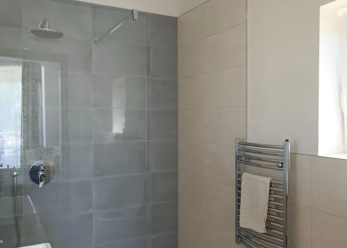 Ujhely Apartmanhaz 公寓 希欧福克