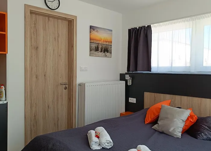 Ujhely Apartmanhaz 公寓