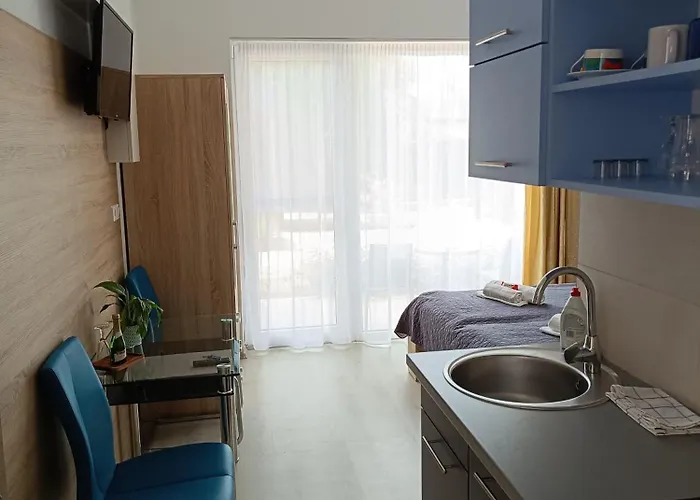 Ujhely Apartmanhaz 希欧福克