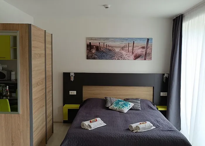 Ujhely Apartmanhaz 希欧福克